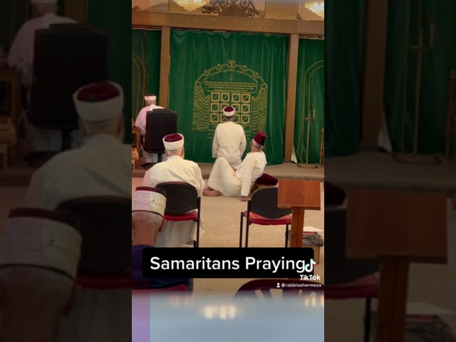Samaritans praying
