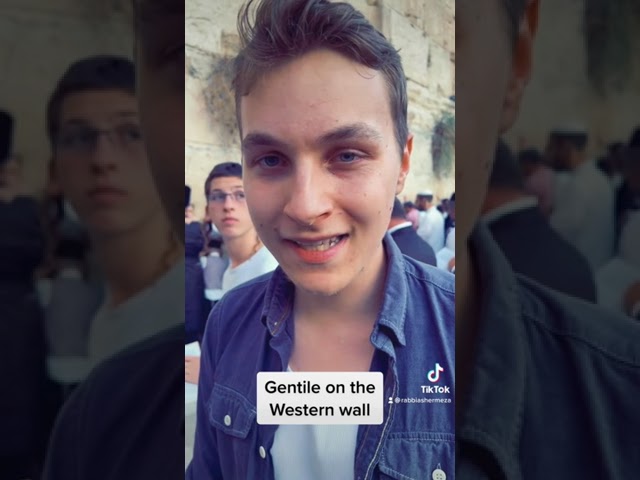 Non Jew at the Western Wall